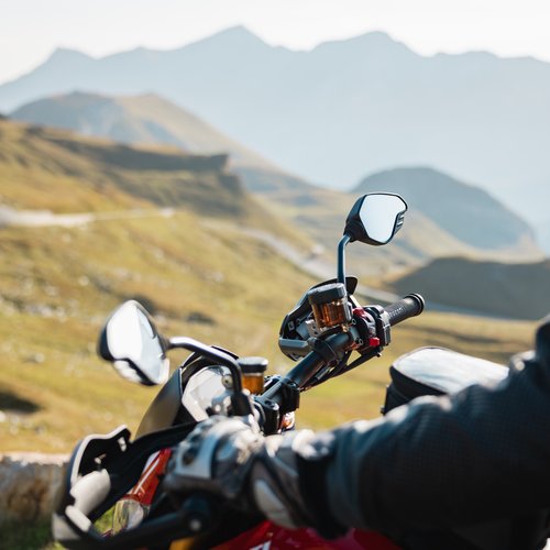 Bärige Bikerpauschale