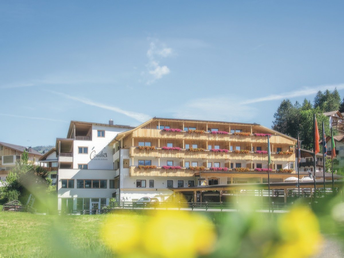 Hotel Condor, Motorradhotel The Dolomites / St. Vigil in Enneberg